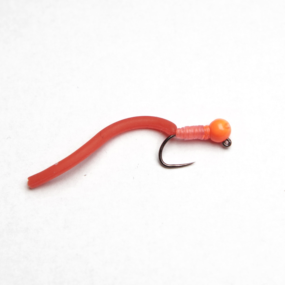 Sztuczna mucha wędkarska imitująca robaka Parkinson, squirmy worm hot red